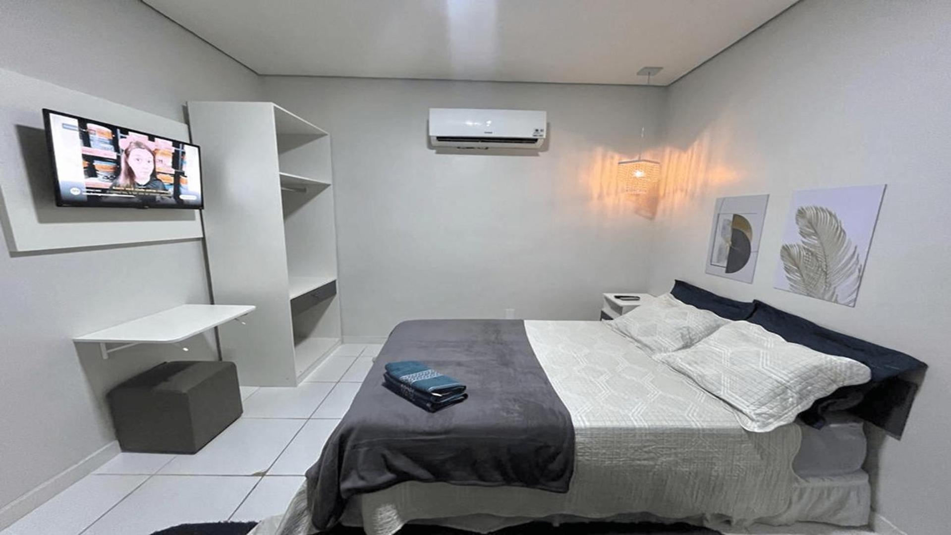 - Dom Pedro I Hotel Manaus